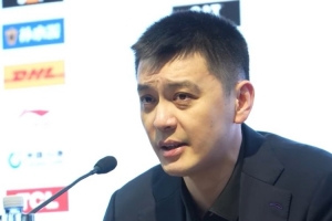 杨鸣：关键时刻总差口气 球员们紧张或有阴影还需要给他们减减压