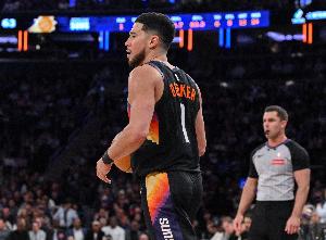 两位核心伤退！马威：这太糟糕了 格林为了回来付出了很多努力