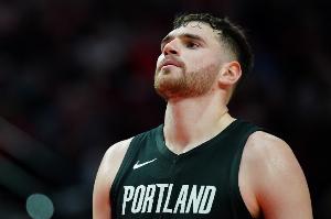 媒体人：虽然克林根拿到了漂亮的数据 但这两场也是被针对够呛了