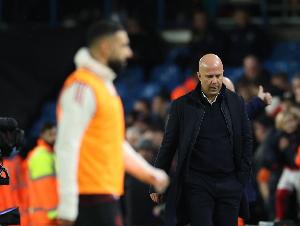 弃用萨拉赫是否会内心不安？斯洛特：弃用任何人我都会不安