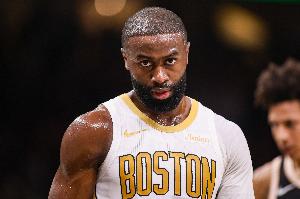 Shams：凯尔特人一直在积极寻找一名顶级首发中锋