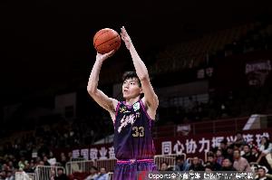 毫无存在感！吴前3中0未得分 仅送出1助攻&2失误2犯规