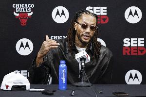 罗斯：不知怎么的我成为了芝加哥的灯塔 让人们通过篮球找到共鸣