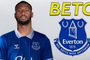 看好吗？斯基拉：埃弗顿前锋贝托被中间人推荐给尤文