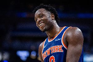 关键先生！阿努诺比末节攻防建功 全场15中10拿到23分7板4助2断