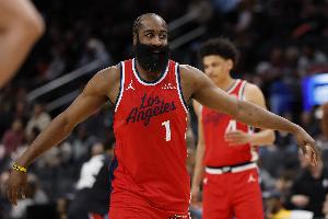 一节就崩了？快船首节38-14领先篮网24分 哈登14分等于对手全队