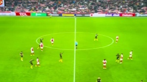 枪迷不满意！主场2-3不敌曼联，终场哨响阿森纳主场响起嘘声