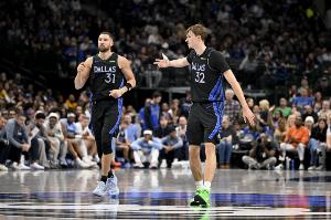 独行侠挑战雄鹿 弗拉格、克莱和克里斯蒂三位主力都出战存疑