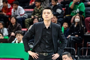 媒体人：杨鸣离开辽篮 上午辽篮俱乐部会发公告