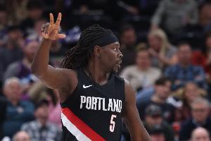 朱·霍勒迪谈与绿军交手：这比赛太过瘾了 绝对是别样的挑战