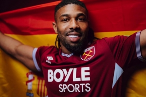 官方：西汉姆签下富勒姆边锋阿达玛·特劳雷，据悉转会费200万镑