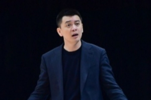 杨鸣：三冠里有两个是我从悬崖边上拉回来的 想荣辱与共但没机会