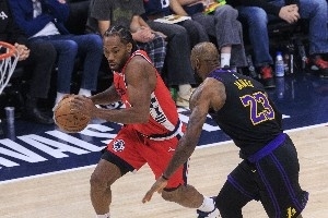 小卡未得到尊重！船媒：老詹连续两年剥夺了快船球员的全明星资格