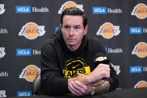 雷迪克谈交易截止日：所有球队都不是完美无缺 我们的表现很出色